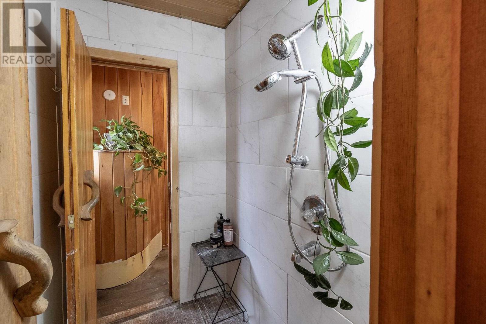 165 Woodward Ave, Sault Ste. Marie, Ontario  P6A 3T6 - Photo 29 - SM253367