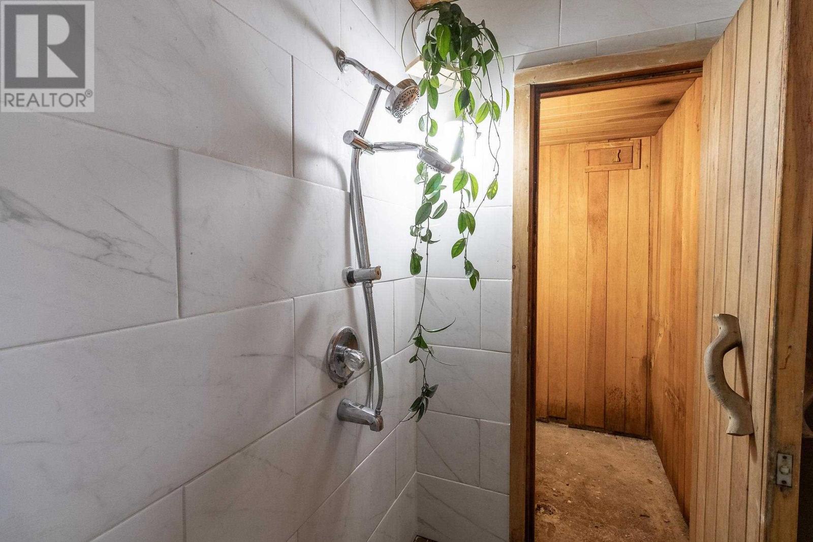 165 Woodward Ave, Sault Ste. Marie, Ontario  P6A 3T6 - Photo 27 - SM253367