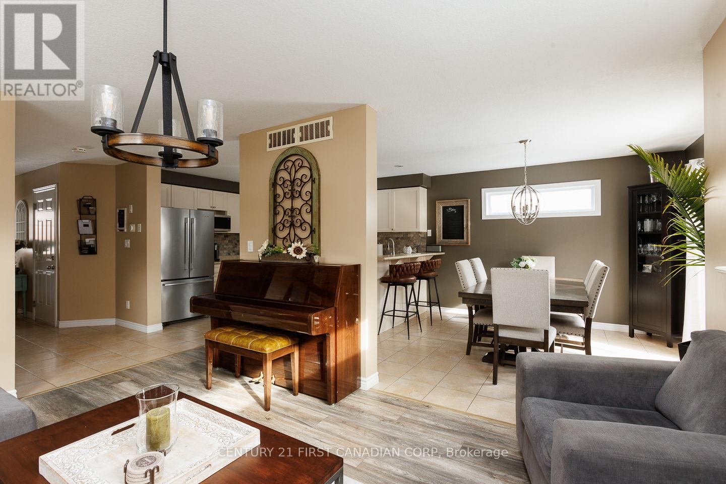 2459 Asima Drive, London South, Ontario  N6M 0B3 - Photo 13 - X12663006