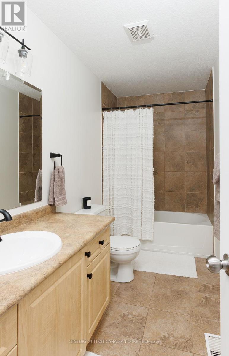 2459 Asima Drive, London South, Ontario  N6M 0B3 - Photo 20 - X12663006