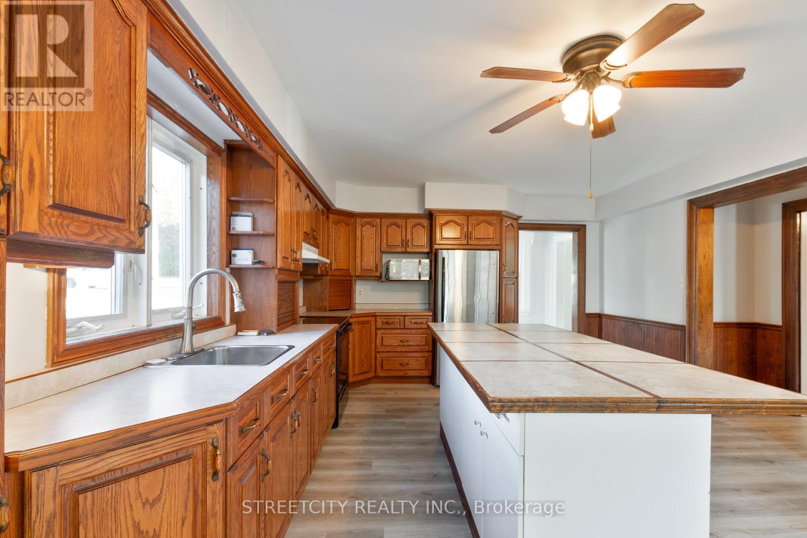 58 Norwich Avenue, Woodstock, Ontario  N4S 3V2 - Photo 12 - X12663120