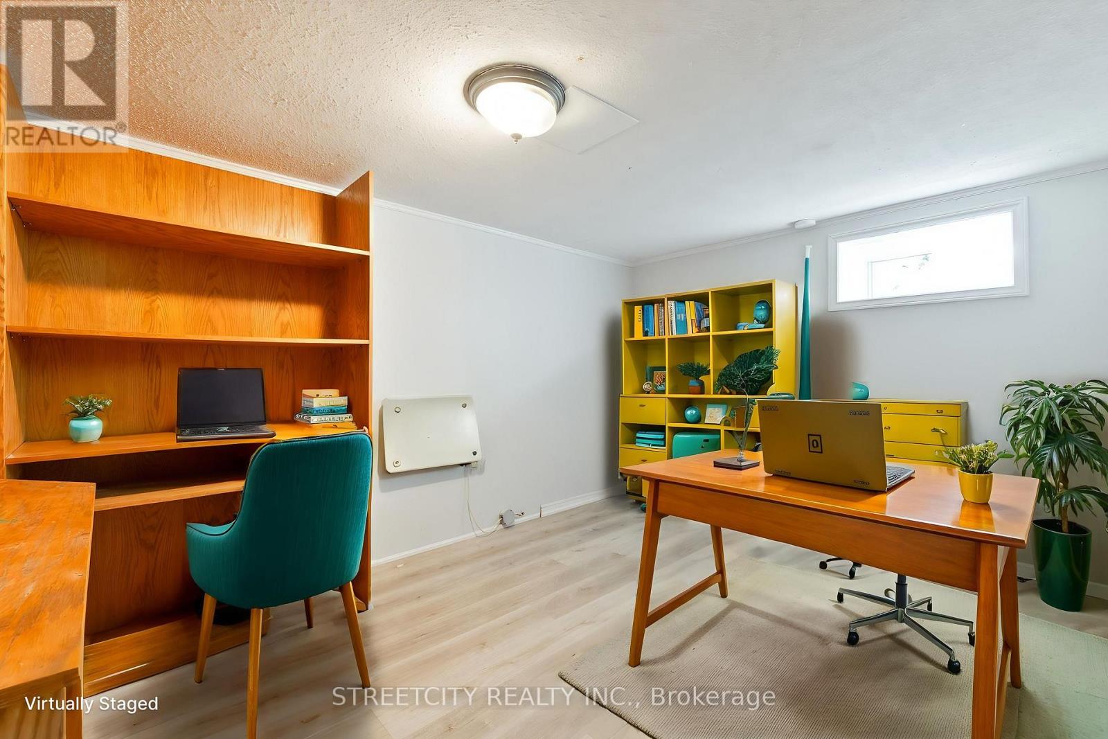 58 Norwich Avenue, Woodstock (Woodstock - South), Ontario  N4S 3V2 - Photo 32 - X12663120