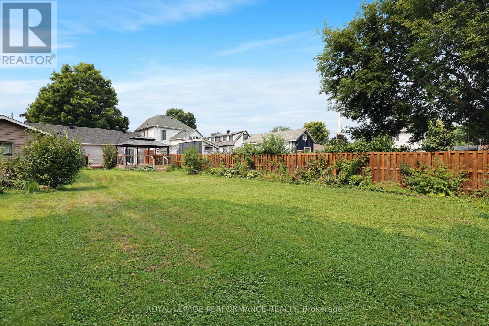 63 Wilson Street E, Perth, Ontario  K7H 1M2 - Photo 31 - X12536154