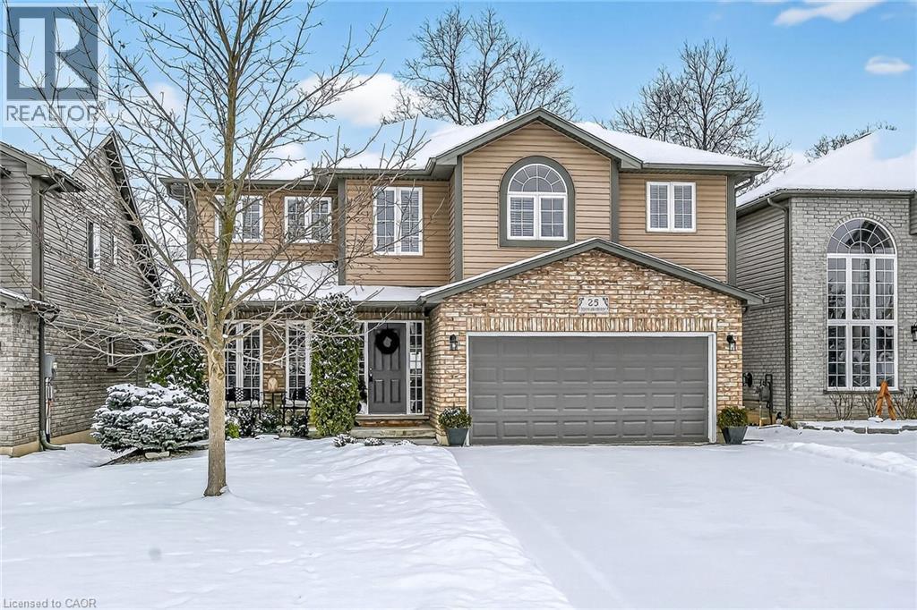 25 SOUTHWOOD Crescent, Caledonia, Ontario