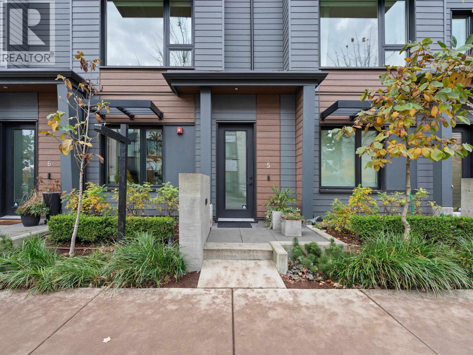 5 528 E 2nd Street, North Vancouver, British Columbia  V7L 0G8 - Photo 35 - R3075788