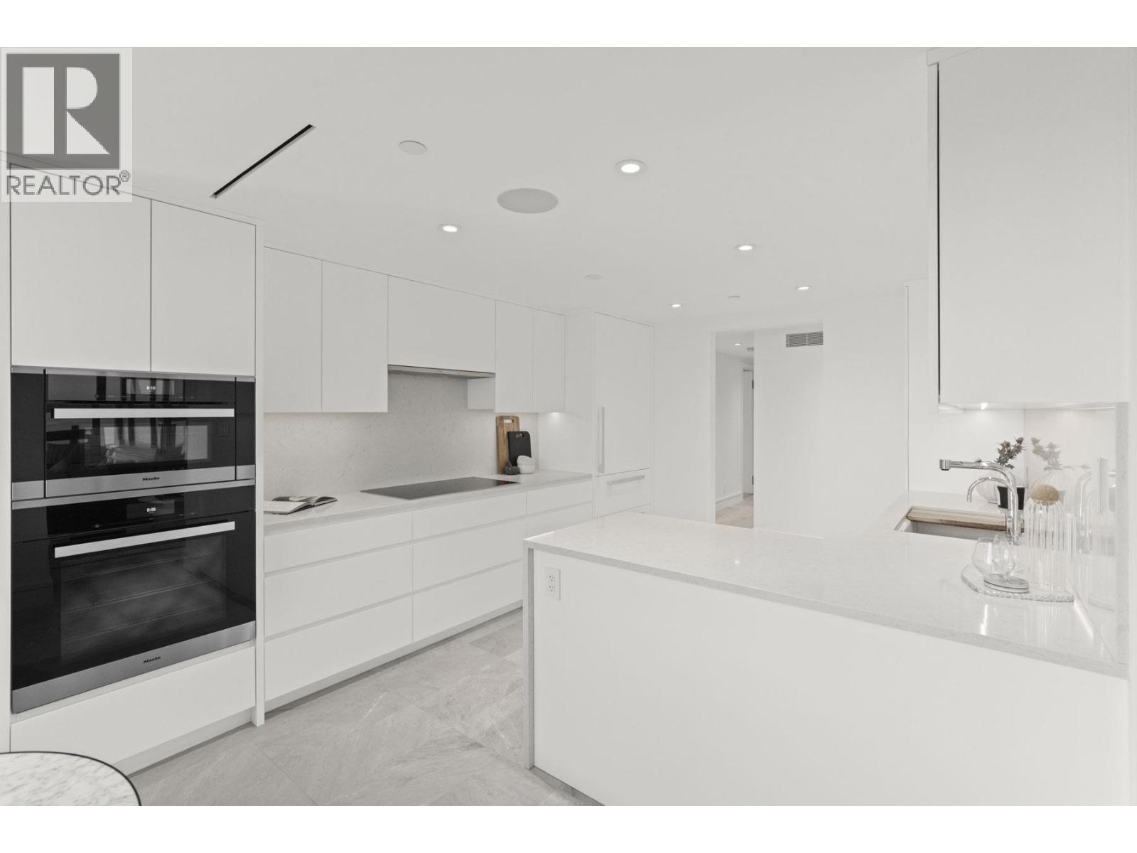 12 2250 Bellevue Avenue, West Vancouver, British Columbia  V7V 1C6 - Photo 12 - R3075792