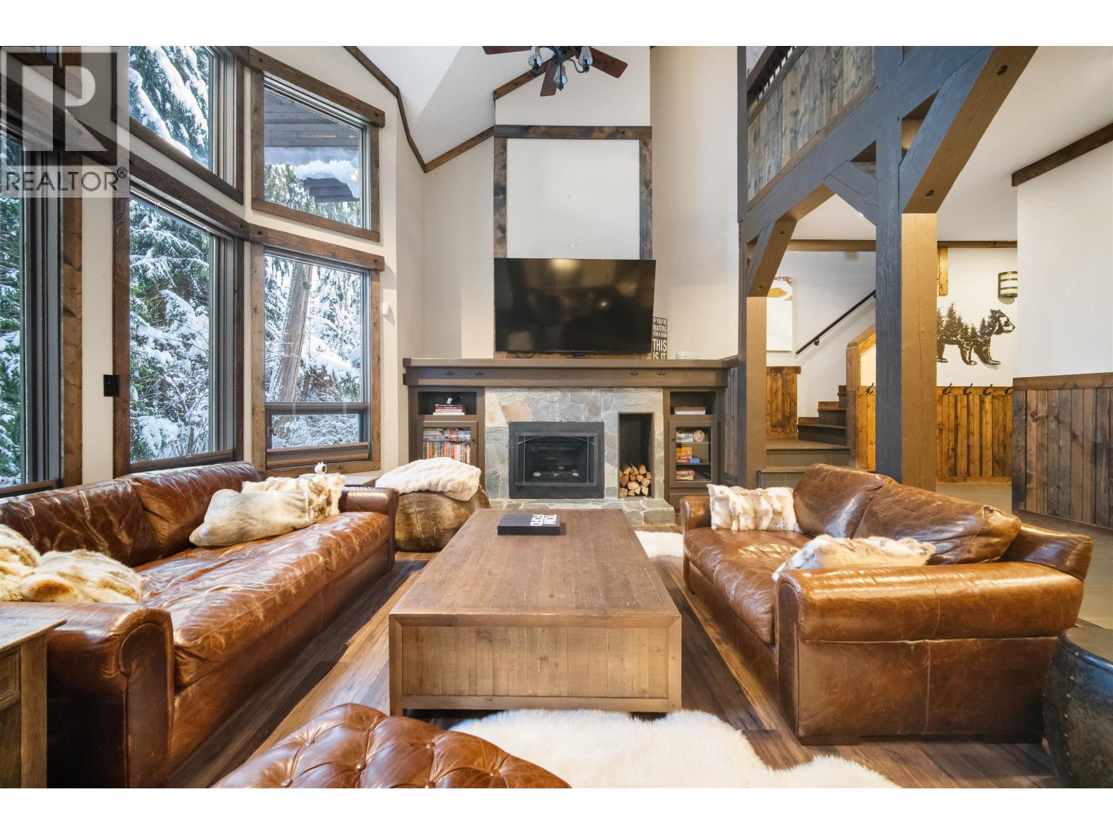 9 2200 Taylor Way, Whistler, British Columbia  V0N 1B0 - Photo 10 - R3075804