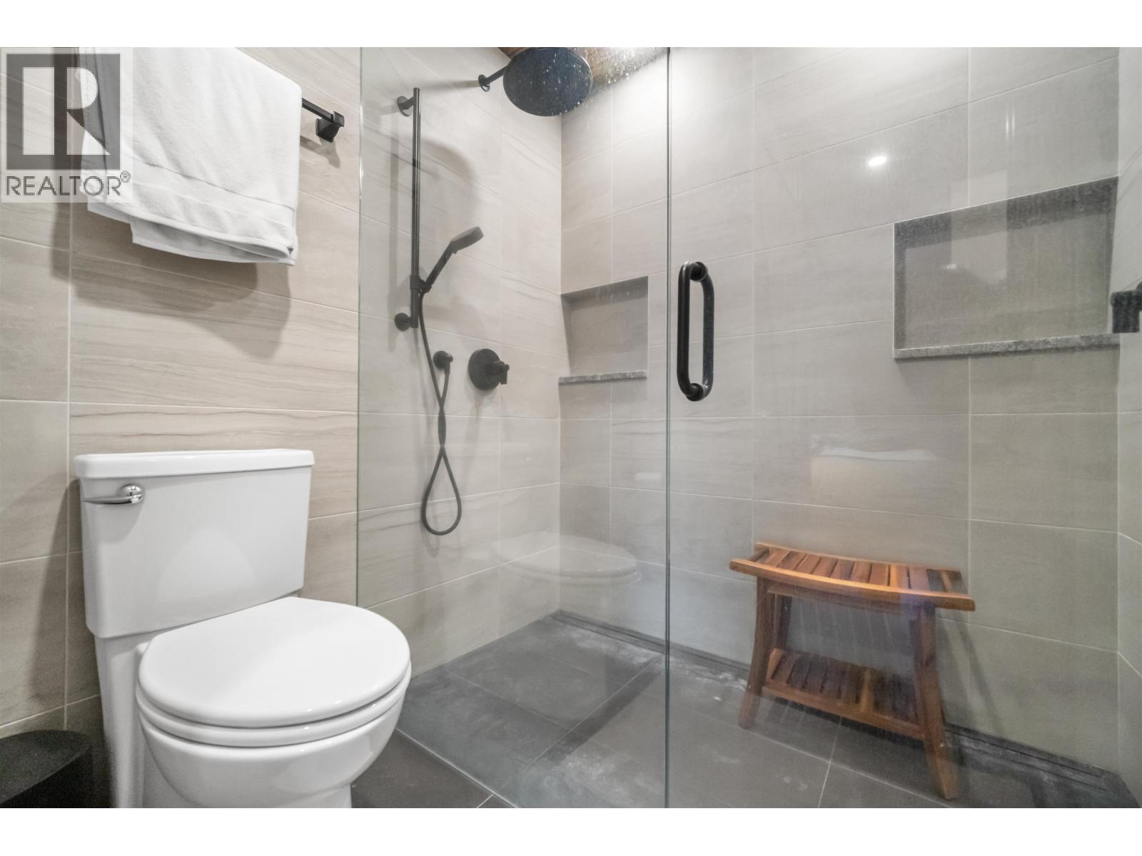 9 2200 Taylor Way, Whistler, British Columbia  V0N 1B0 - Photo 31 - R3075804