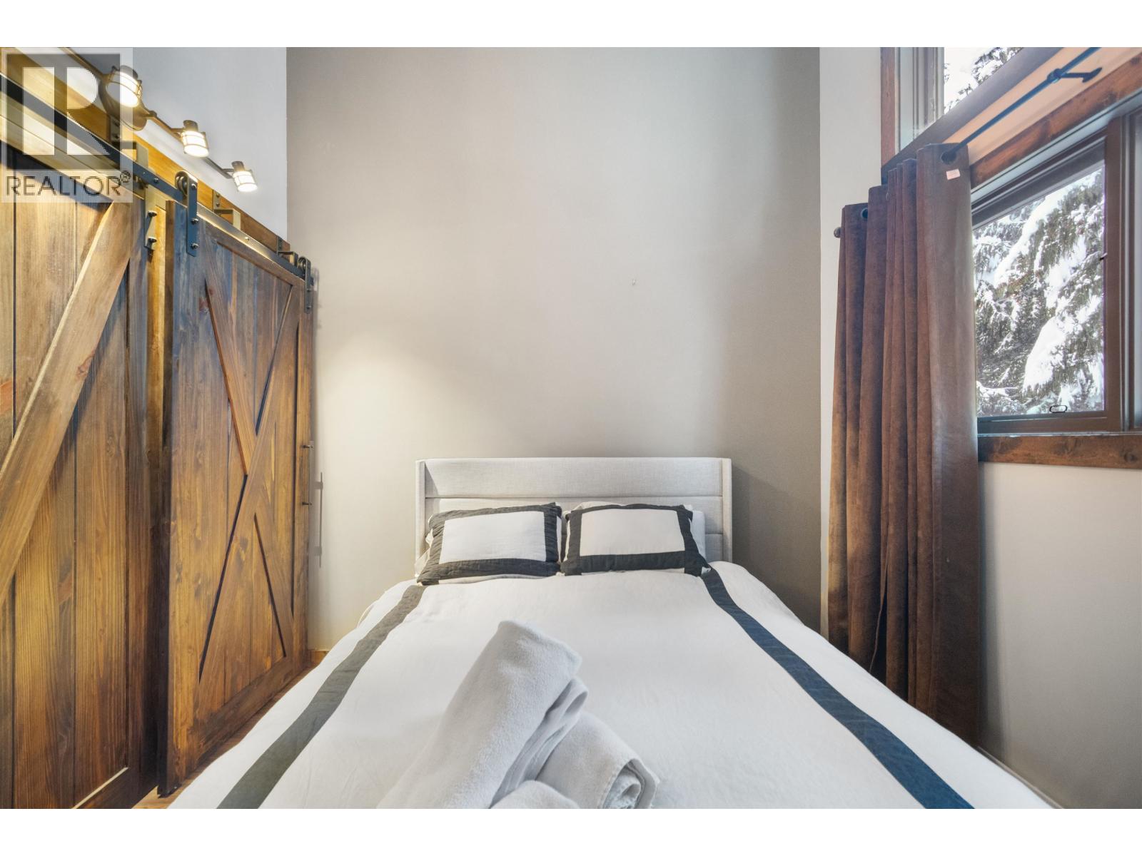 9 2200 Taylor Way, Whistler, British Columbia  V0N 1B0 - Photo 36 - R3075804