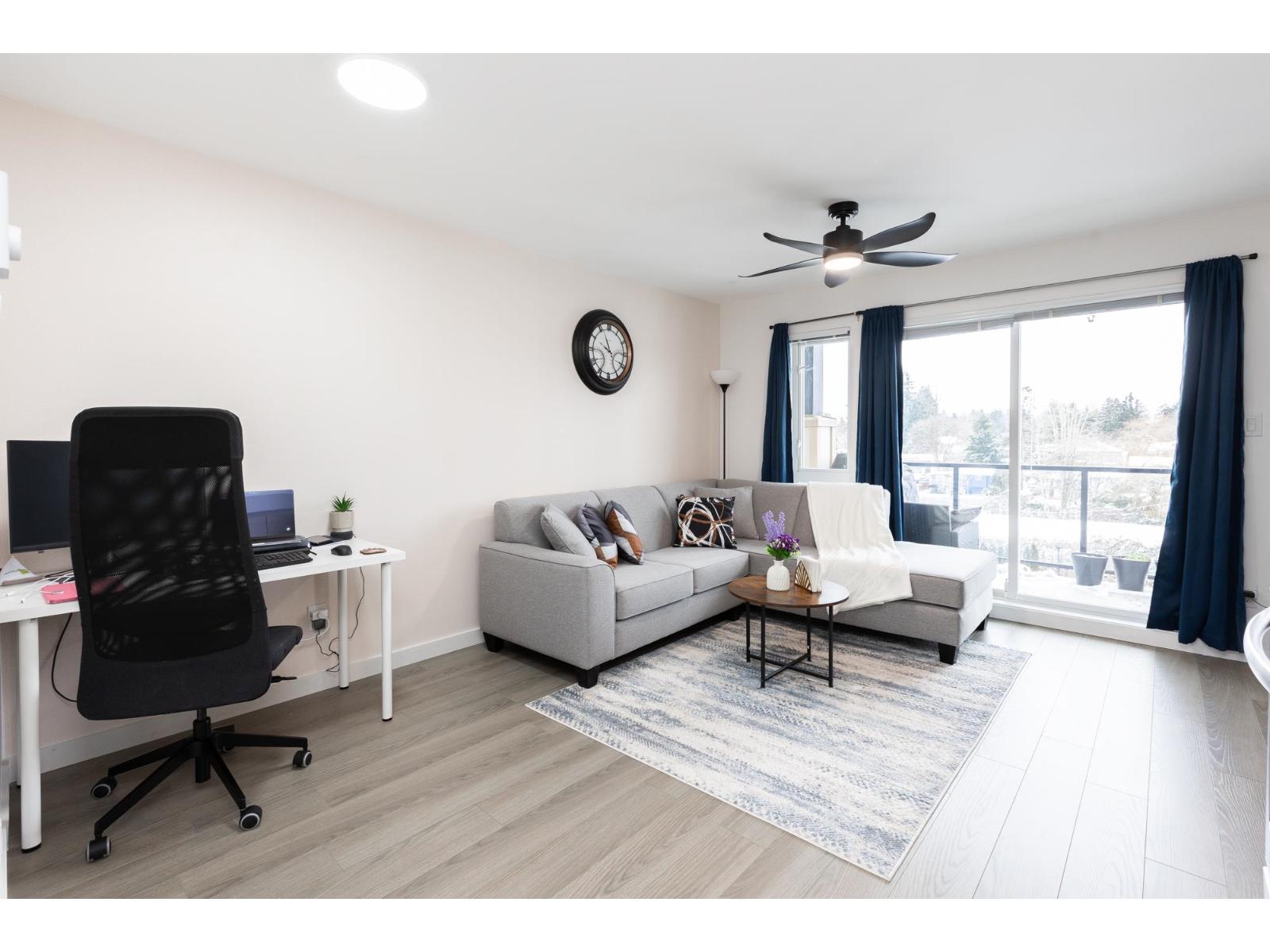 408 10688 140 Street, Surrey, British Columbia  V3T 0M6 - Photo 2 - R3074992