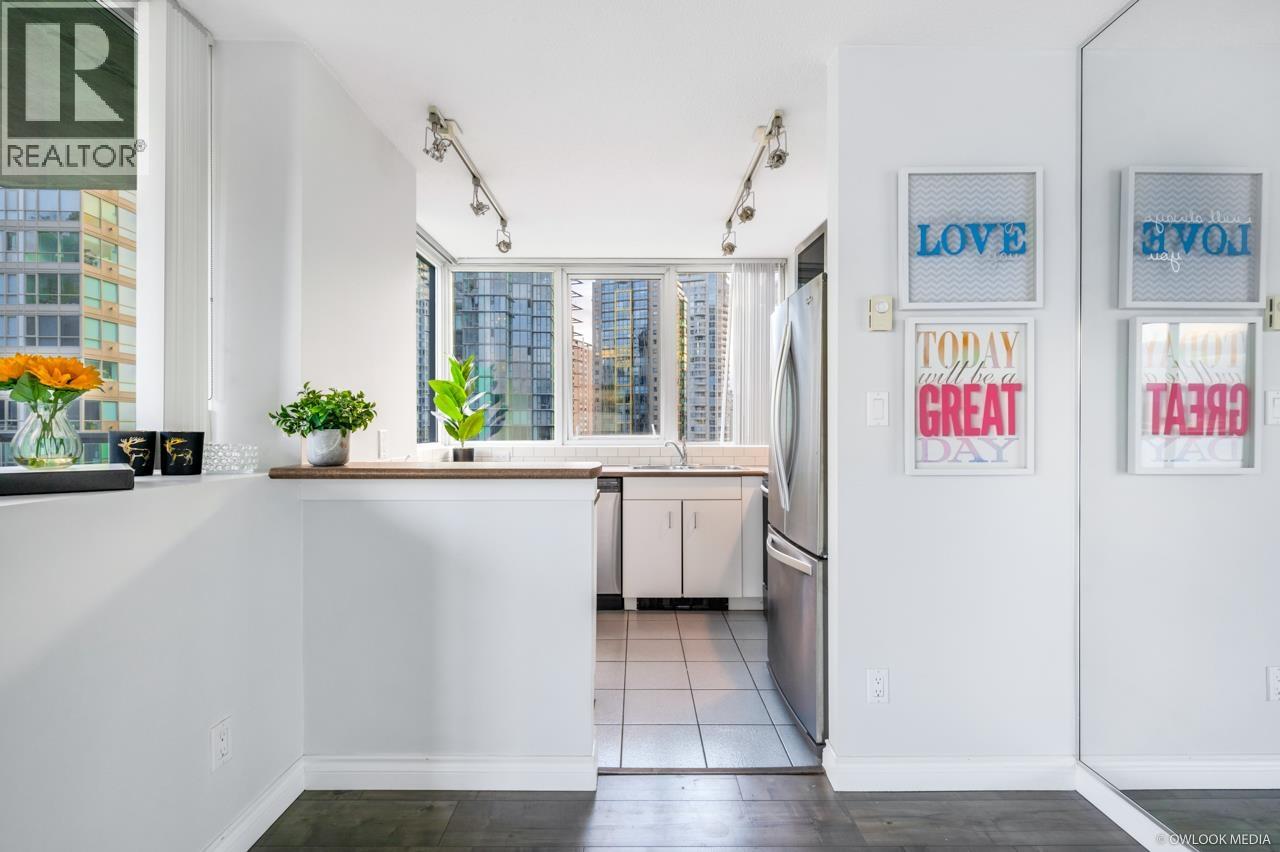 1806 588 Broughton Street, Vancouver, British Columbia  V6G 3E3 - Photo 7 - R3075814