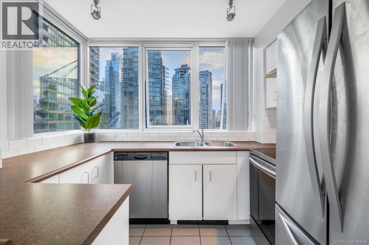 1806 588 Broughton Street, Vancouver, British Columbia  V6G 3E3 - Photo 8 - R3075814