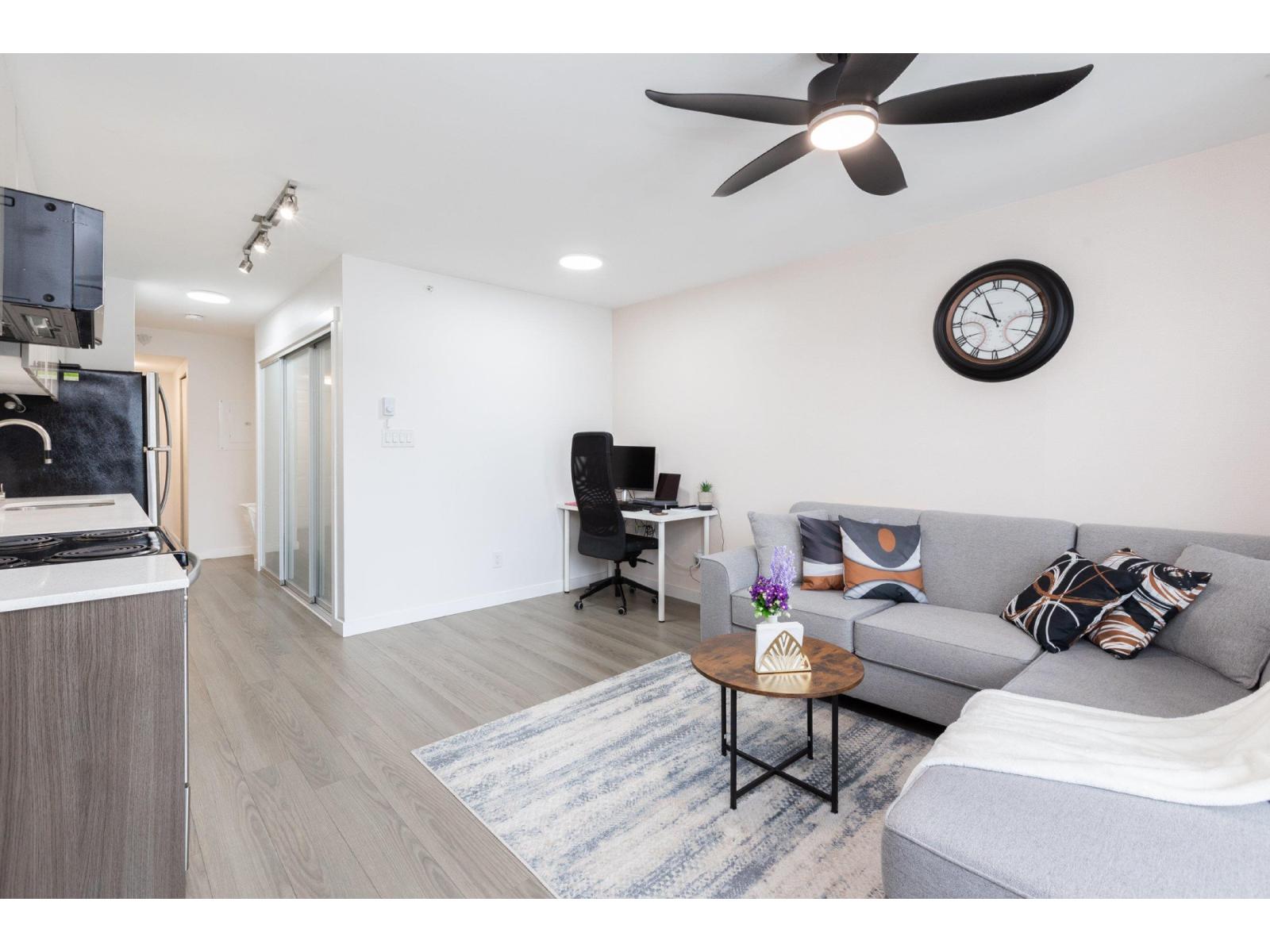 408 10688 140 Street, Surrey, British Columbia  V3T 0M6 - Photo 5 - R3074992