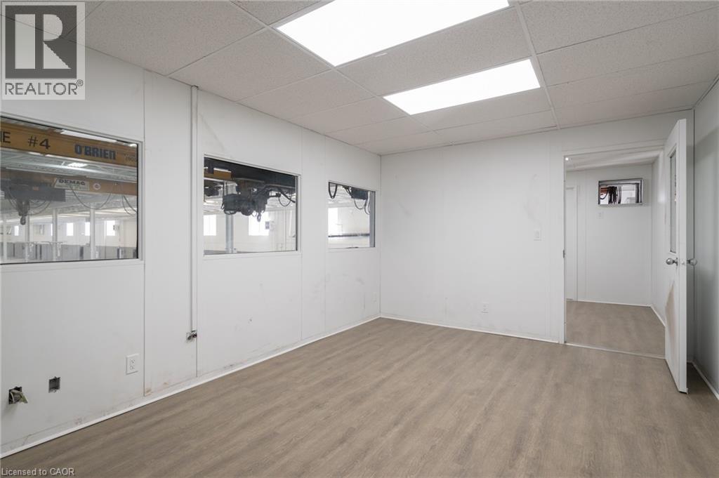 100 Burland Crescent Unit# A, Hamilton, Ontario  L8H 7T5 - Photo 8 - 40796112