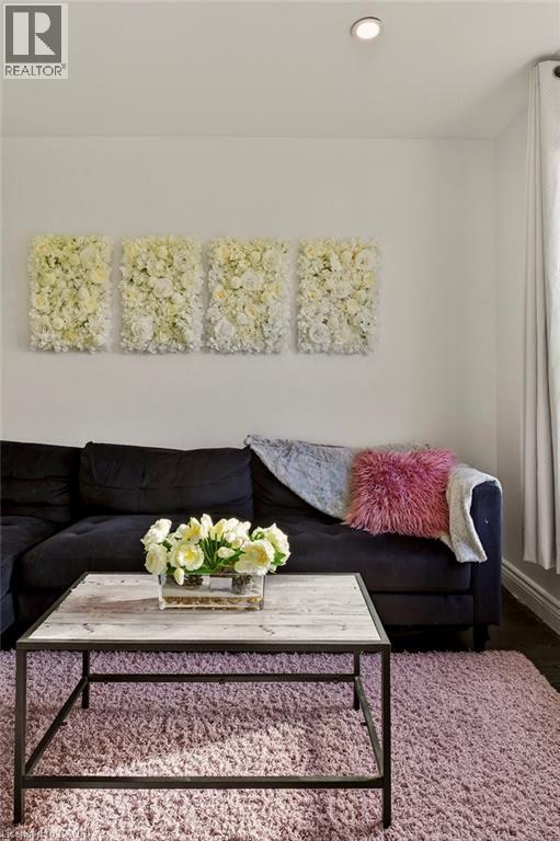 163 Hope Avenue, Hamilton, Ontario  L8H 2E7 - Photo 4 - 40796074