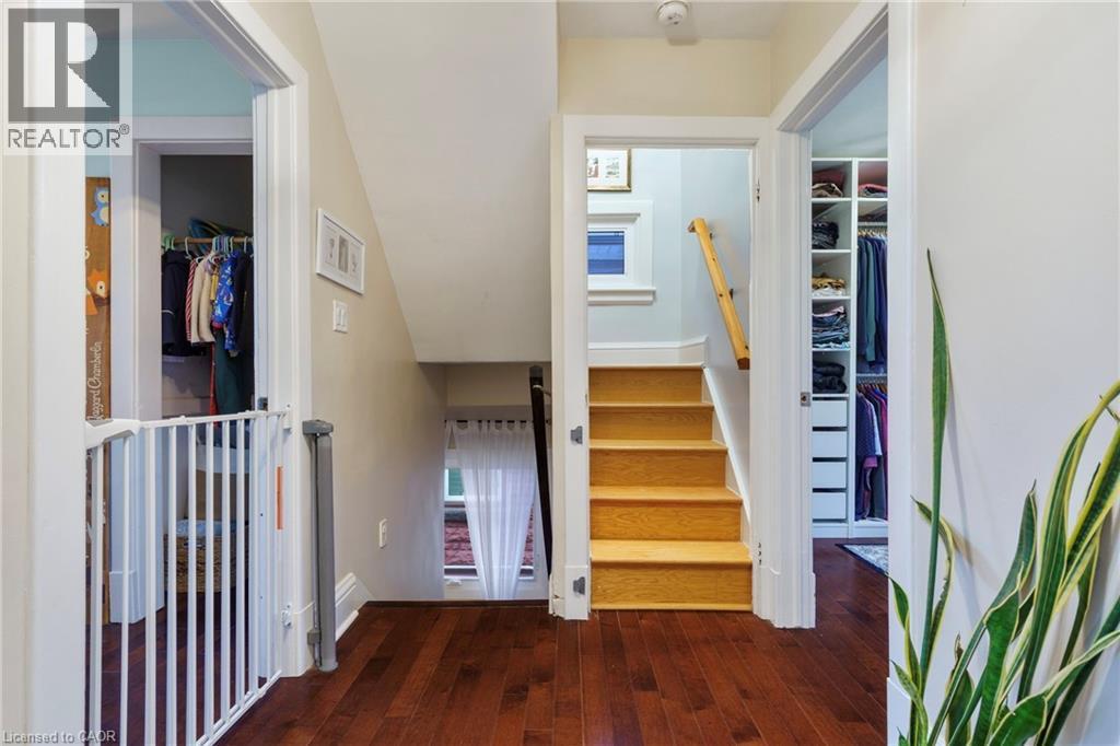 186 Balsam Avenue S Unit# Main, Hamilton, Ontario  L8M 3B8 - Photo 37 - 40795749