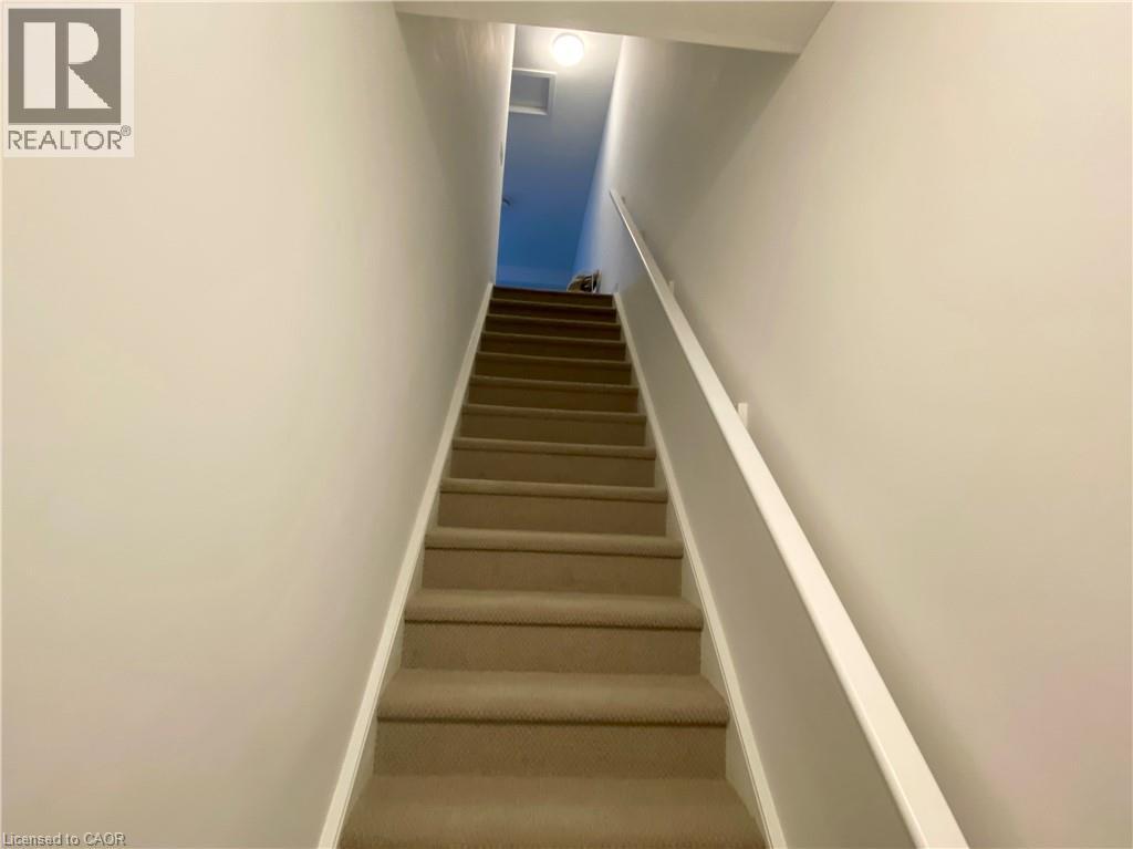 205 West Oak Trail Unit# 46, Kitchener, Ontario N2R 0R9 - Photo 2 - 40795631