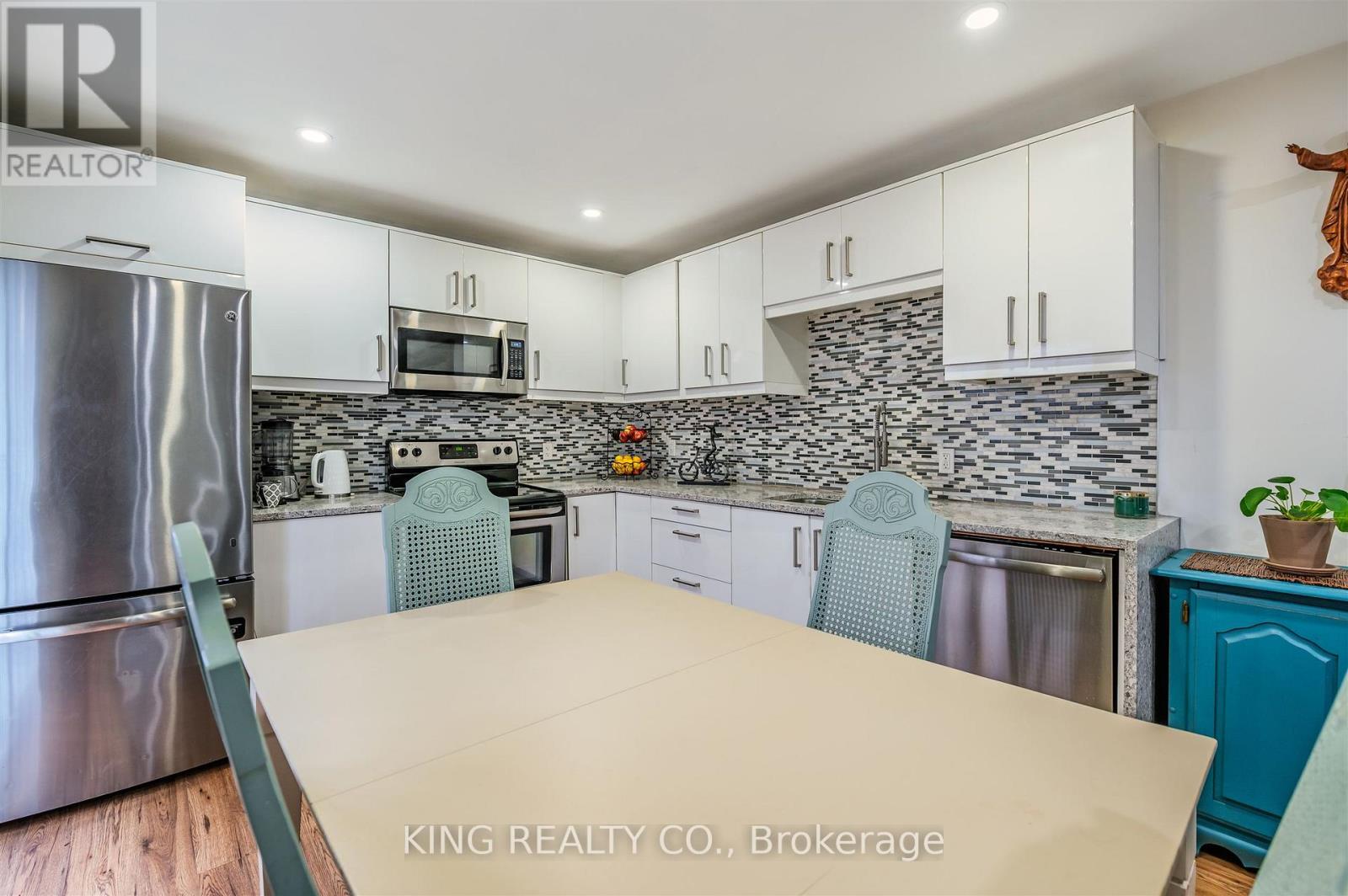 829 Athol Street, Whitby, Ontario  L1N 4A1 - Photo 10 - E12508816