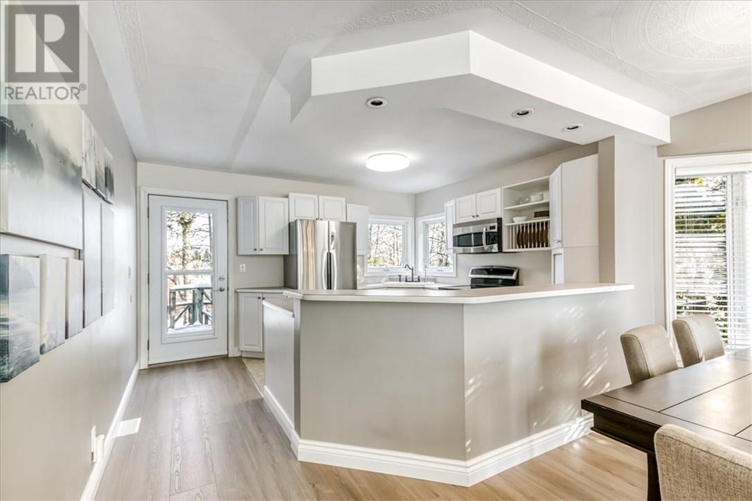 212 Albert Street, Azilda, Ontario  P0M 1B0 - Photo 17 - 2125978