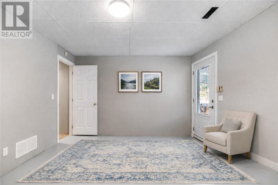 212 Albert Street, Azilda, Ontario  P0M 1B0 - Photo 36 - 2125978