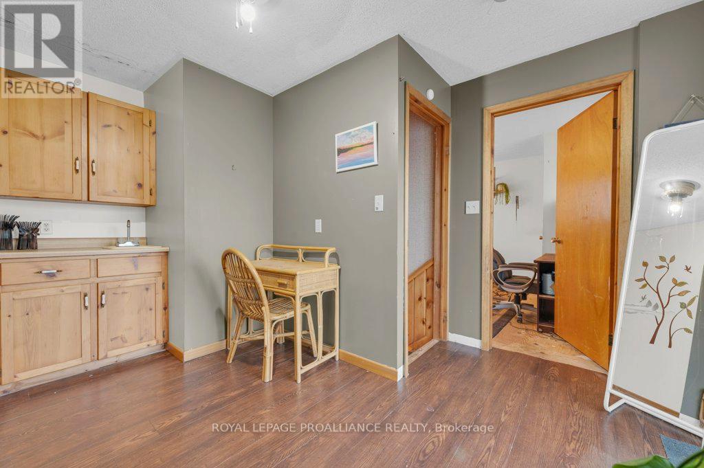 431 Main Street, Deseronto, Ontario  K0K 1X0 - Photo 23 - X12566910