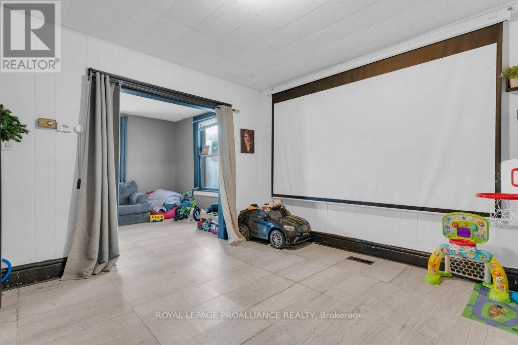 431 Main Street, Deseronto, Ontario  K0K 1X0 - Photo 12 - X12566910