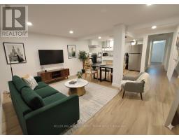 LOWER - 67 FORTROSE CRESCENT, Toronto, Ontario