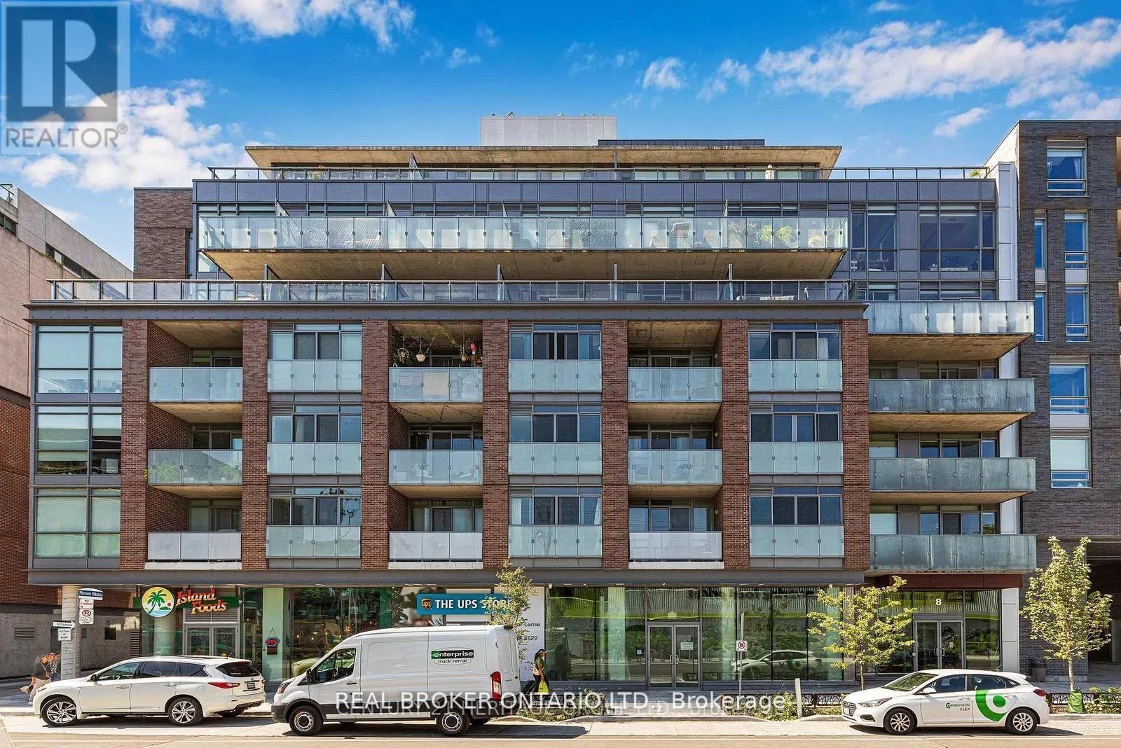 608 - 8 GLADSTONE AVENUE, Toronto, Ontario