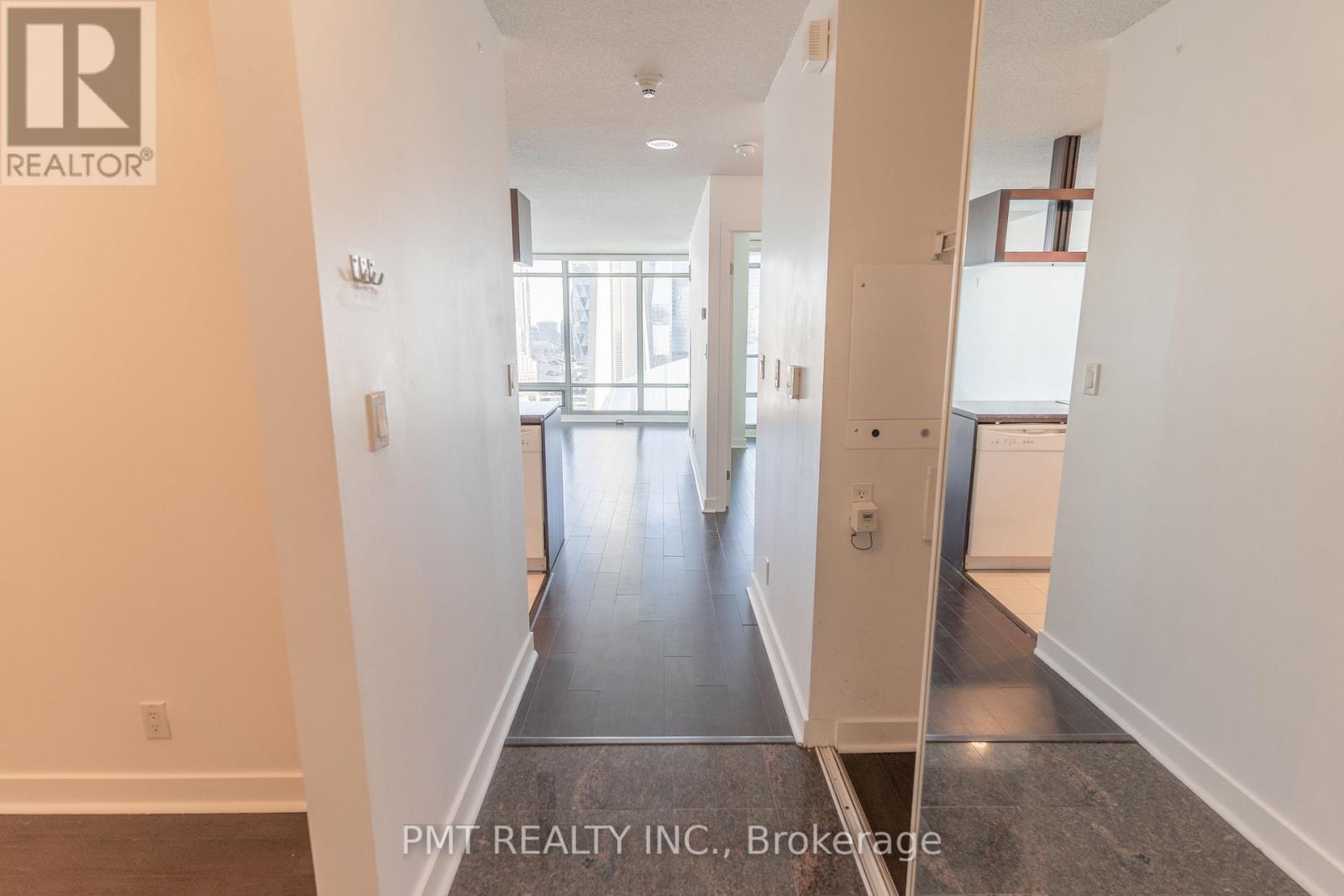 3501 - 81 Navy Wharf Court, Toronto, Ontario  M5V 3S2 - Photo 2 - C12663066