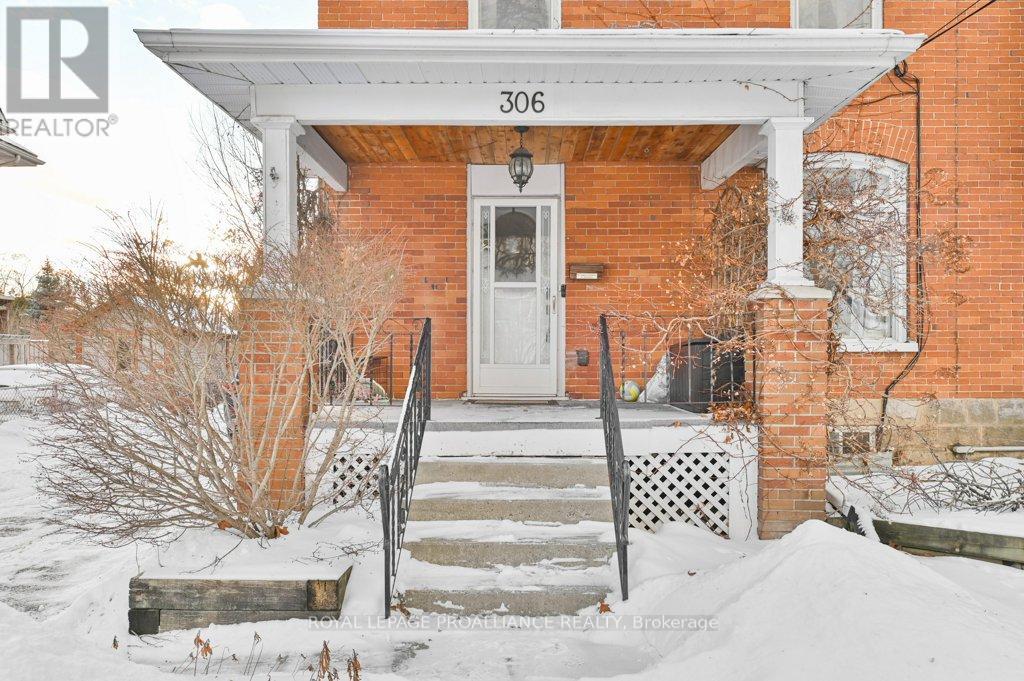306 Bleecker Avenue, Belleville, Ontario  K8N 3V4 - Photo 6 - X12629272