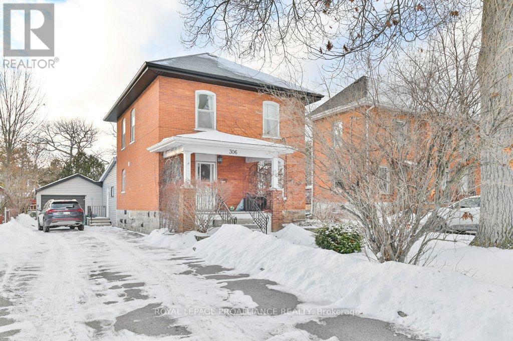306 Bleecker Avenue, Belleville, Ontario  K8N 3V4 - Photo 5 - X12629272