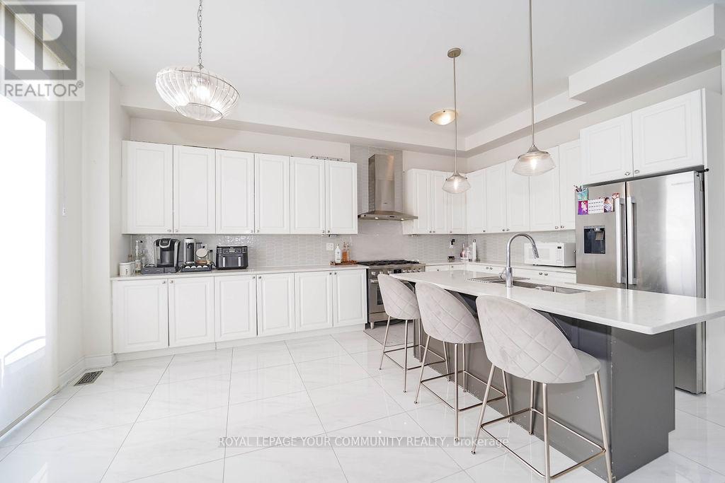 133 Marcel Brunnelle ,  Drive, Whitby, Ontario  L1P 0G7 - Photo 16 - E12663014