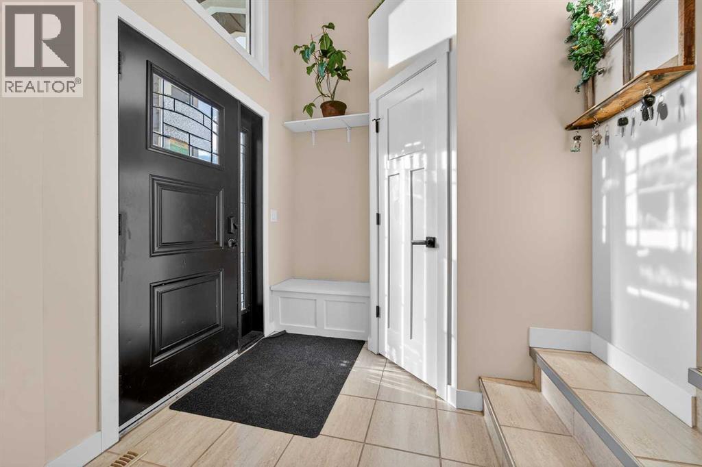 623 Sixmile Crescent S, Lethbridge, Alberta  T1K 5W8 - Photo 3 - A2276710