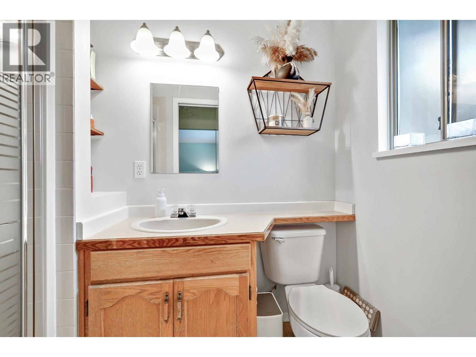 24810 118b Avenue, Maple Ridge, British Columbia  V4R 1Z2 - Photo 14 - R3068205