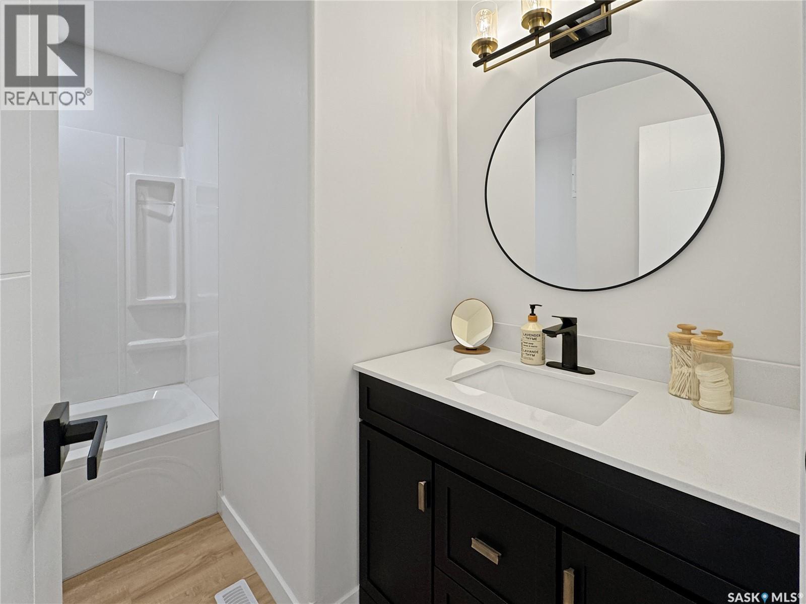 10929 Scott Drive, North Battleford, Saskatchewan  S9A 3N2 - Photo 13 - SK026221