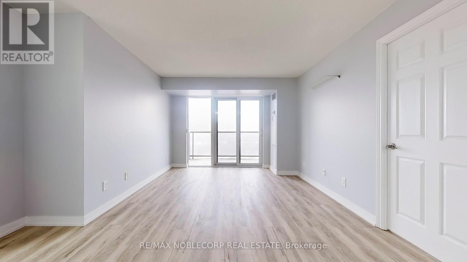 1114 - 710 Humberwood Boulevard, Toronto, Ontario  M9W 7J5 - Photo 6 - W12663010