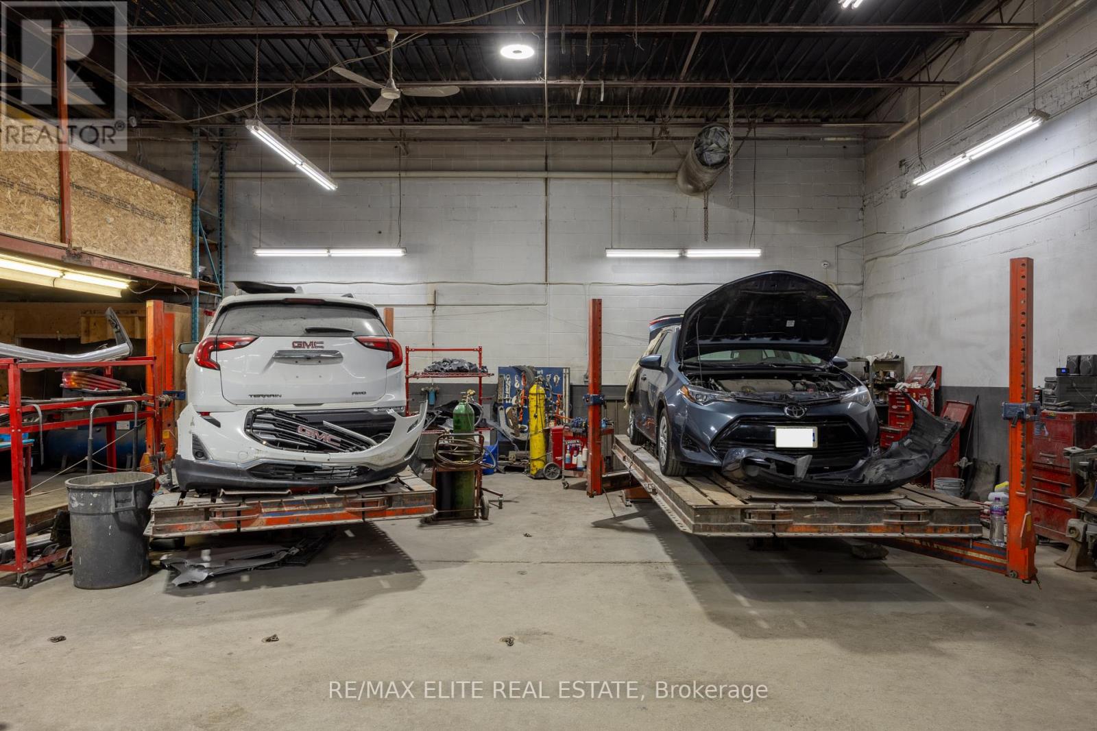 20 Jenet Avenue, Toronto, Ontario  M6H 1R4 - Photo 24 - W12663024