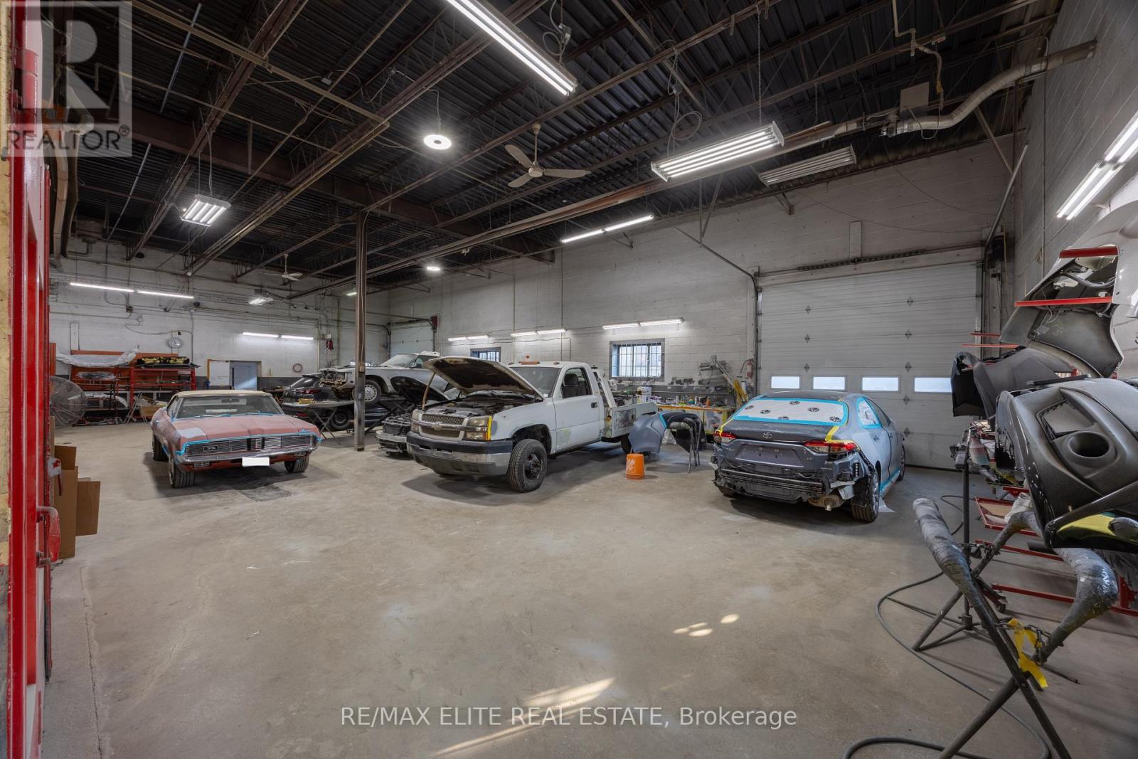 20 Jenet Avenue, Toronto, Ontario  M6H 1R4 - Photo 27 - W12663024