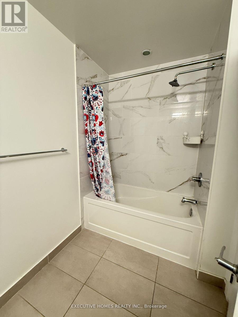 913 - 2520 Eglinton Avenue W, Mississauga, Ontario  L5M 0Y4 - Photo 15 - W12663062