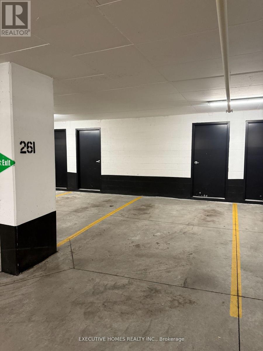 913 - 2520 Eglinton Avenue W, Mississauga, Ontario  L5M 0Y4 - Photo 23 - W12663062