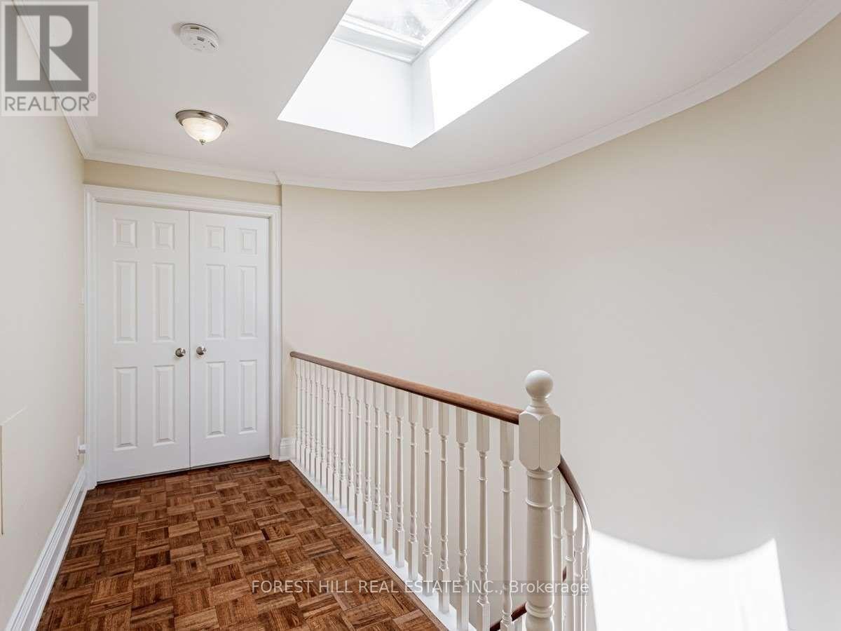 49 Lower Village Gate, Toronto, Ontario  M5P 3L7 - Photo 17 - C12662842