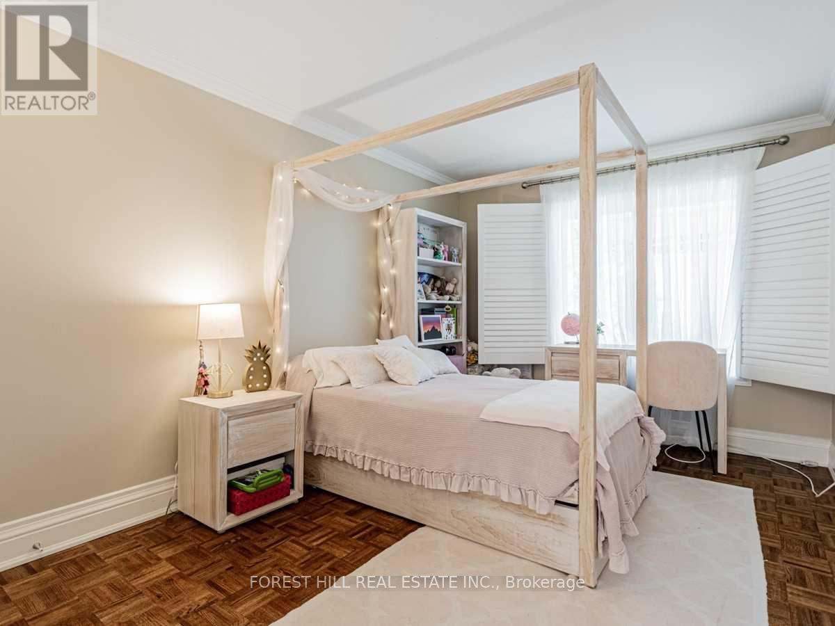 49 Lower Village Gate, Toronto, Ontario  M5P 3L7 - Photo 23 - C12662842