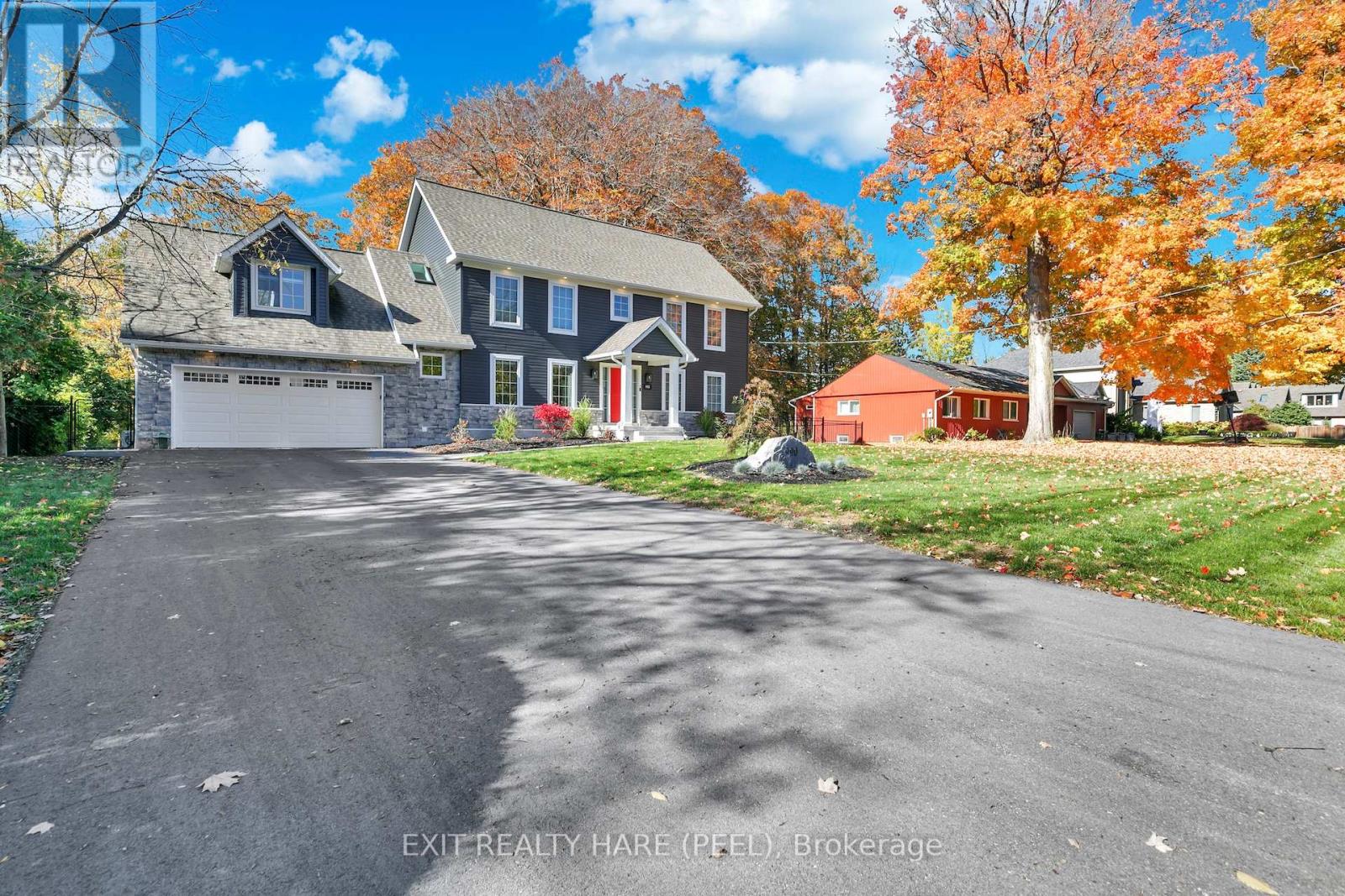 990 Haist Street, Pelham, Ontario  L0S 1E4 - Photo 4 - X12663050