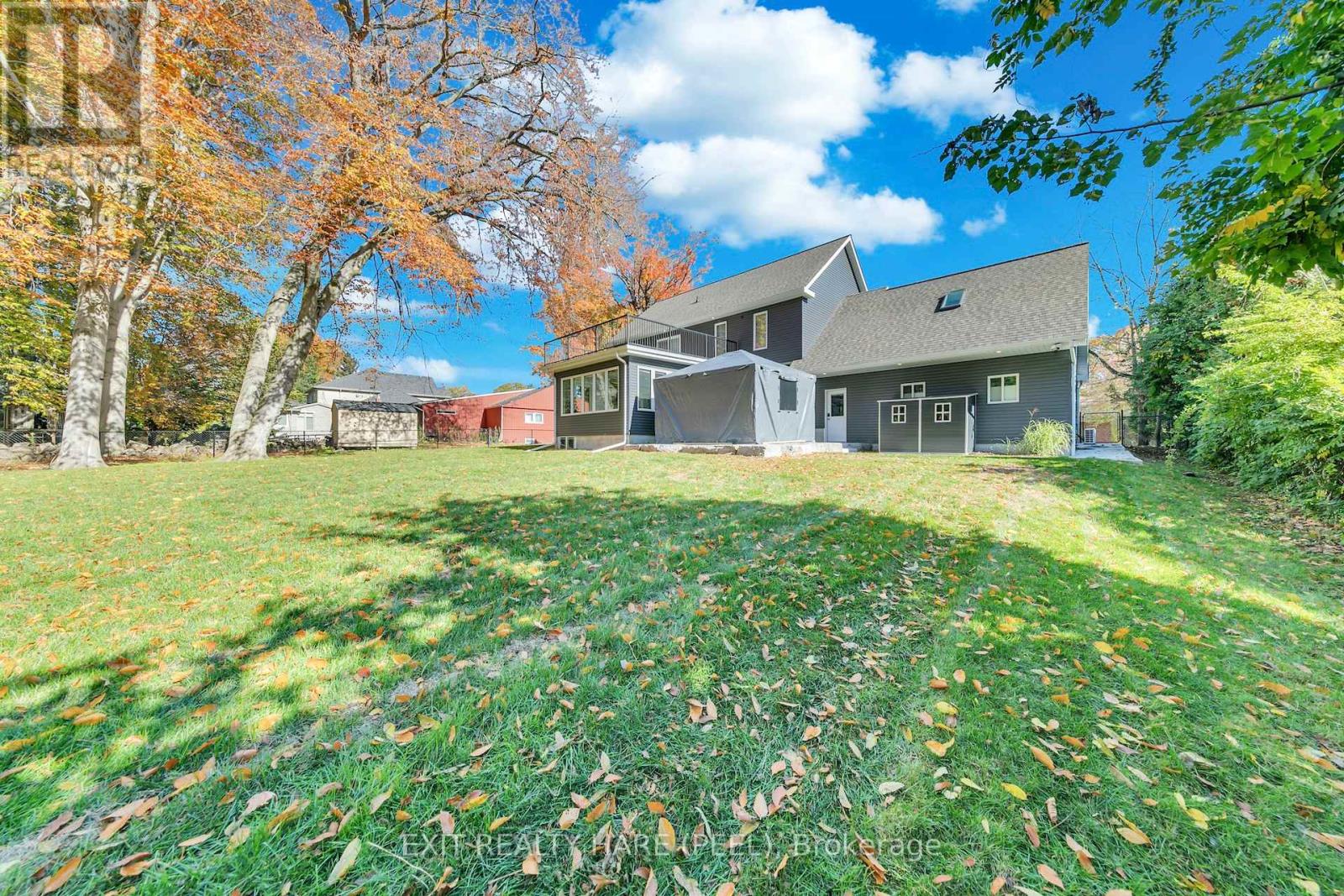 990 Haist Street, Pelham, Ontario  L0S 1E4 - Photo 46 - X12663050