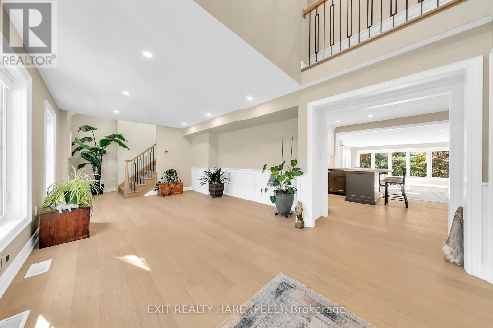 990 Haist Street, Pelham, Ontario  L0S 1E4 - Photo 7 - X12663050