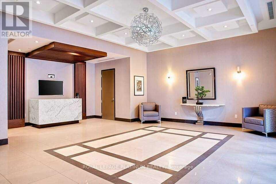 303 - 150 Main Street W, Hamilton, Ontario  L8P 1H8 - Photo 6 - X12663098