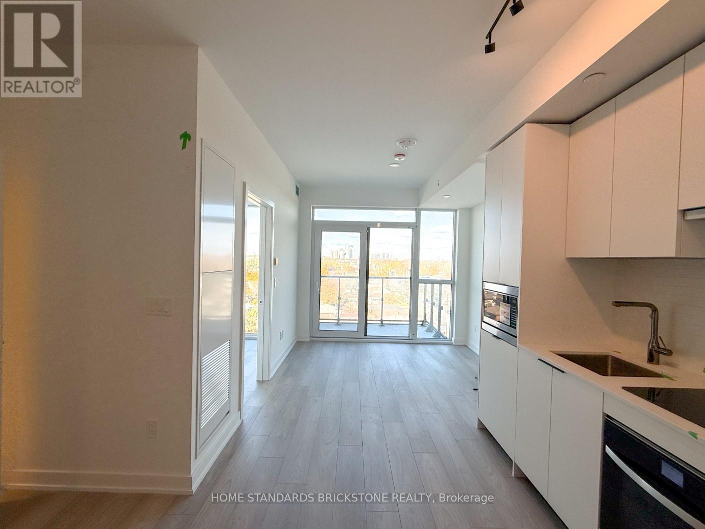 707 - 1007 The Queensway, Toronto, Ontario  M8Z 0H4 - Photo 7 - W12660842