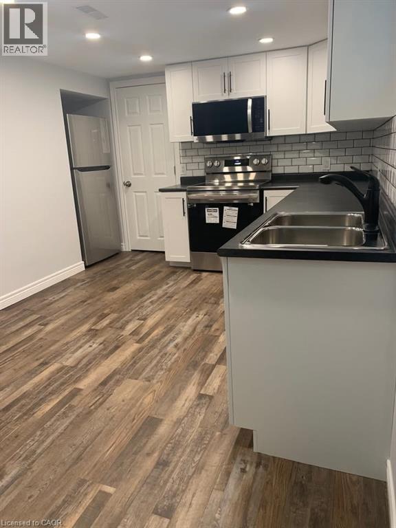 17 Mayflower Street Unit# Lower, Hamilton, Ontario  L8L 2K5 - Photo 2 - 40796128