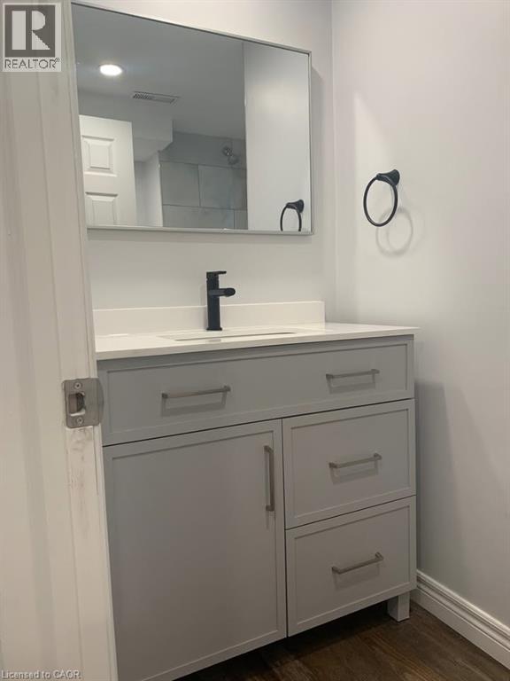 17 Mayflower Street Unit# Lower, Hamilton, Ontario  L8L 2K5 - Photo 3 - 40796128