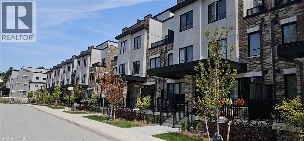 50 BAYNES Way Unit# 10, Bradford, Ontario